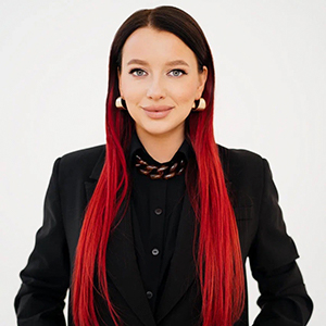 Ника Акубова